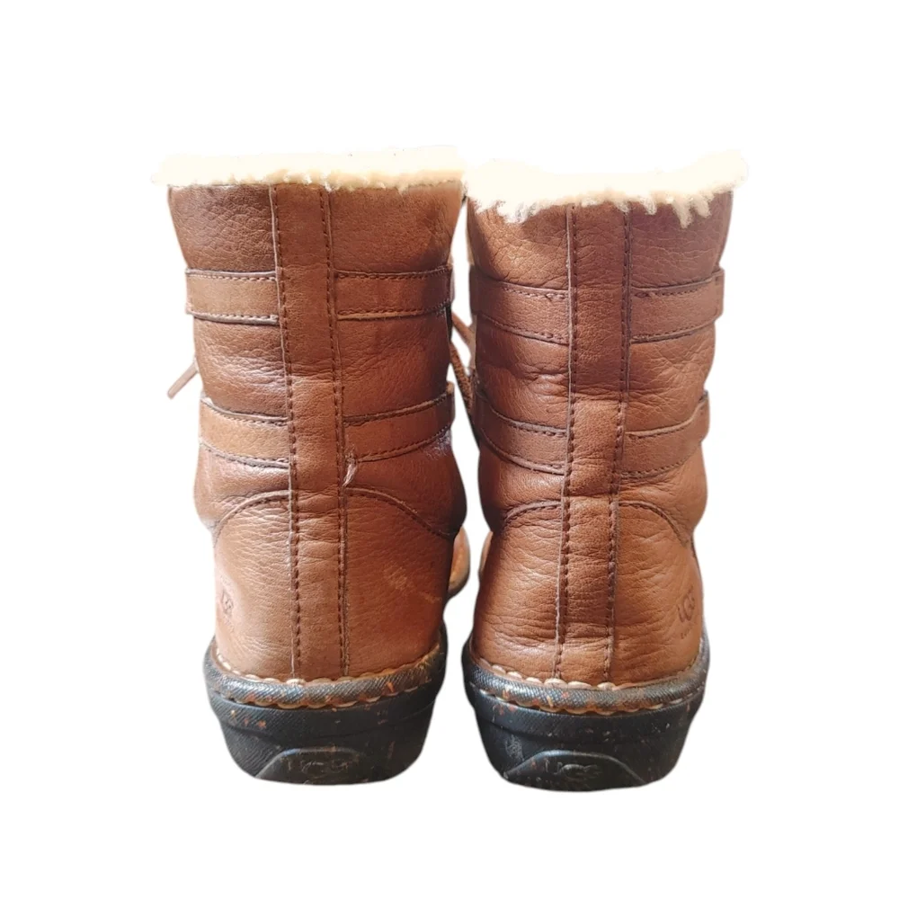 UGG Caspia Tan Brown Leather Lace Up Ankle Sheepskin Warm Boots Womens Size 7